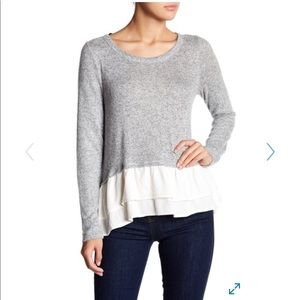 Le Lis Collection Ruffled Hem Brushed Sweatshirt